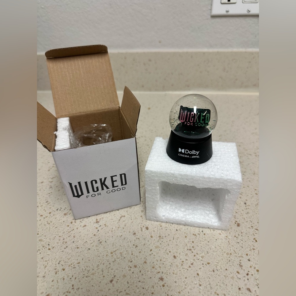 Wicked For Good Snow Globe Collectible B1